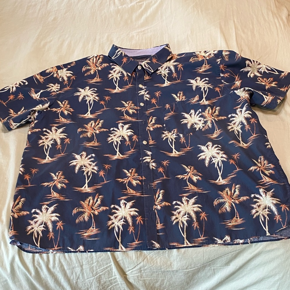 Van Heusen Navy Palm Print Men's Shirt 2XLT